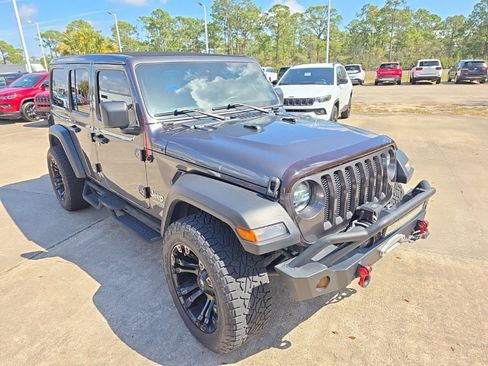 Certified 2021 Jeep Wrangler Unlimited Sport w/ Sun And Sound Package image 7