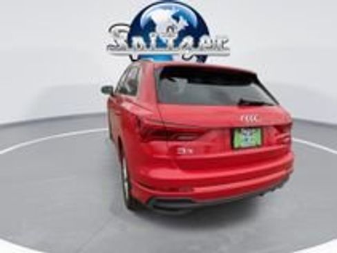 Used 2024 Audi Q3 2.0T Premium image 7