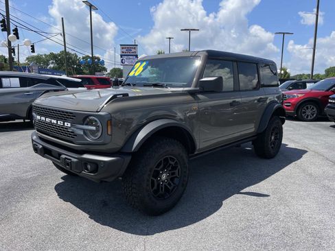Used 2026 Ford Bronco Badlands AWD/4WD image 9