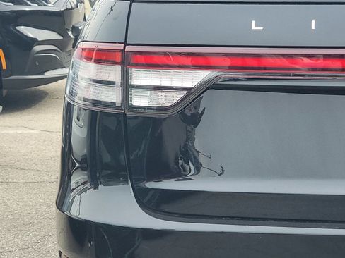 New 2026 Lincoln Aviator Reserve w/ Luxury Package image 6