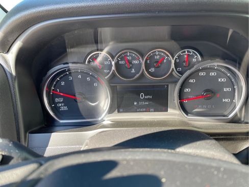 Used 2021 Chevrolet Silverado 1500 Custom w/ Safety Confidence Package image 3