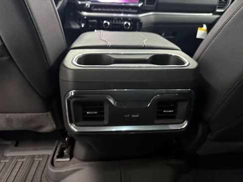 New 2026 GMC Sierra 1500 Elevation w/ Elevation Premium Package image 17
