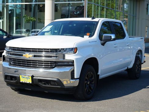 Used 2022 Chevrolet Silverado 1500 LT AWD/4WD image 1
