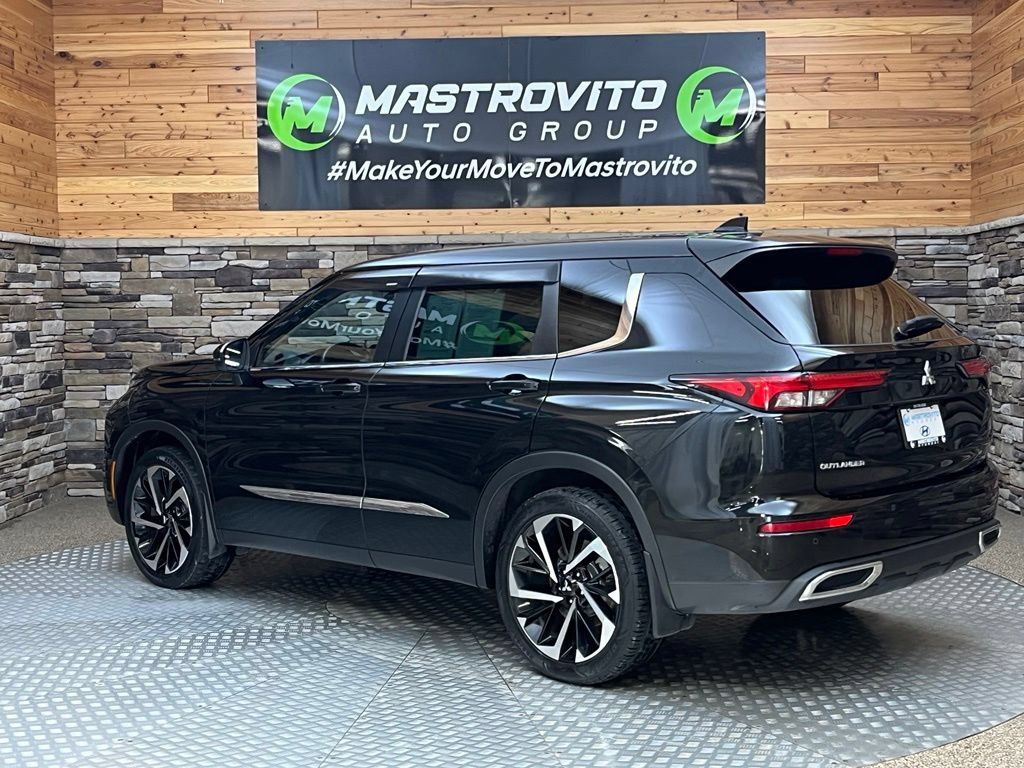 Used 2022 Mitsubishi Outlander ES AWD/4WD image 17