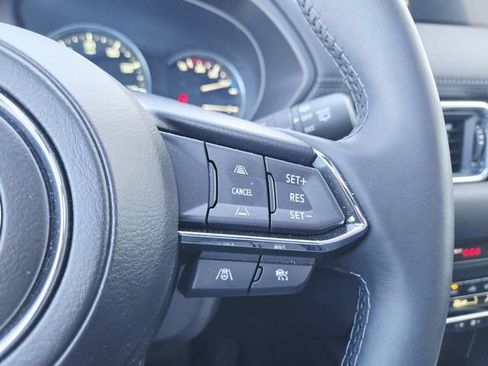 Certified 2025 MAZDA CX-5 Signature image 18