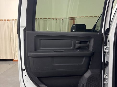 Used 2022 RAM 2500 Tradesman w/ Safety Group image 26