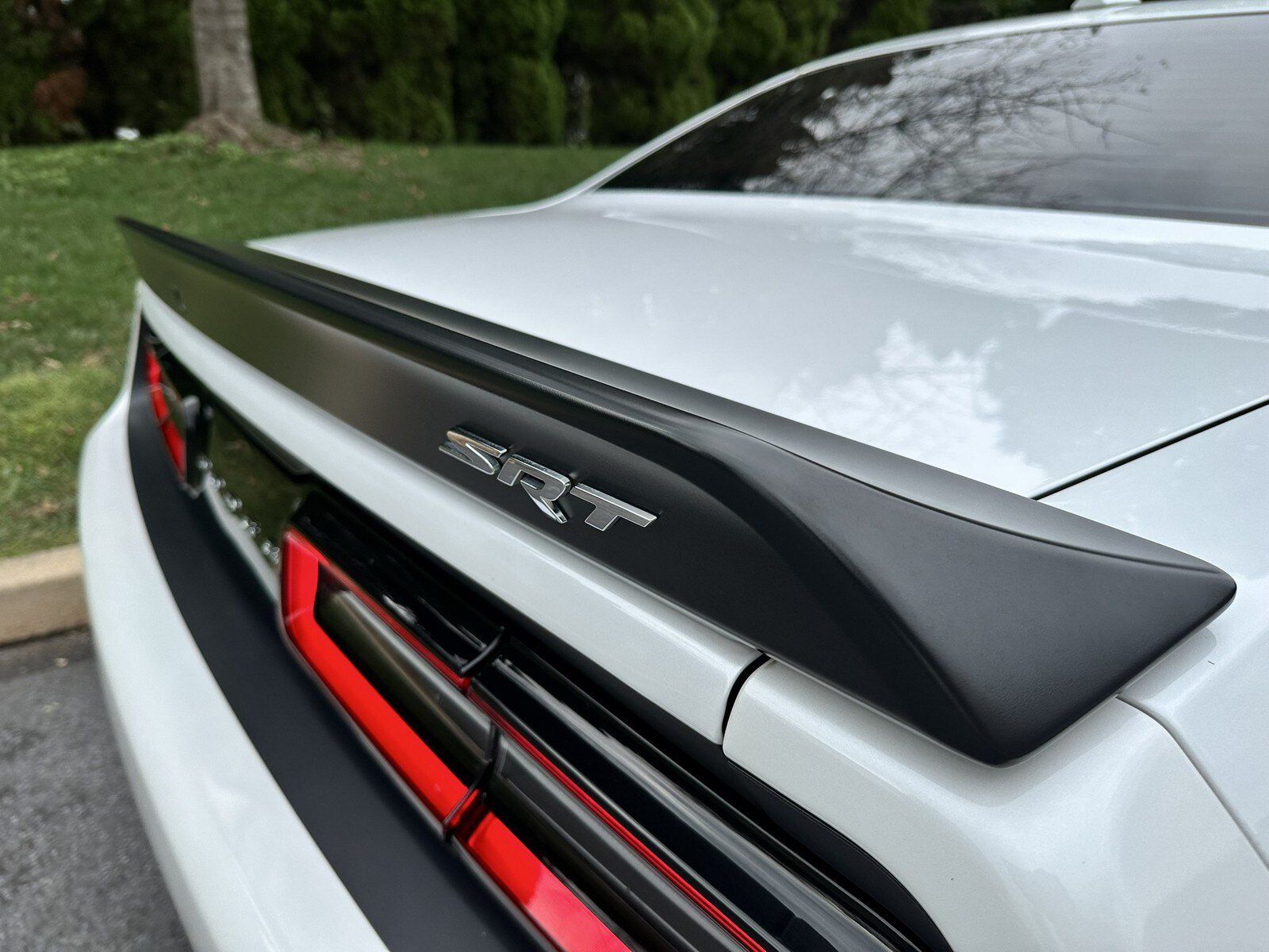 Used 2015 Dodge Challenger SRT Hellcat RWD image 60