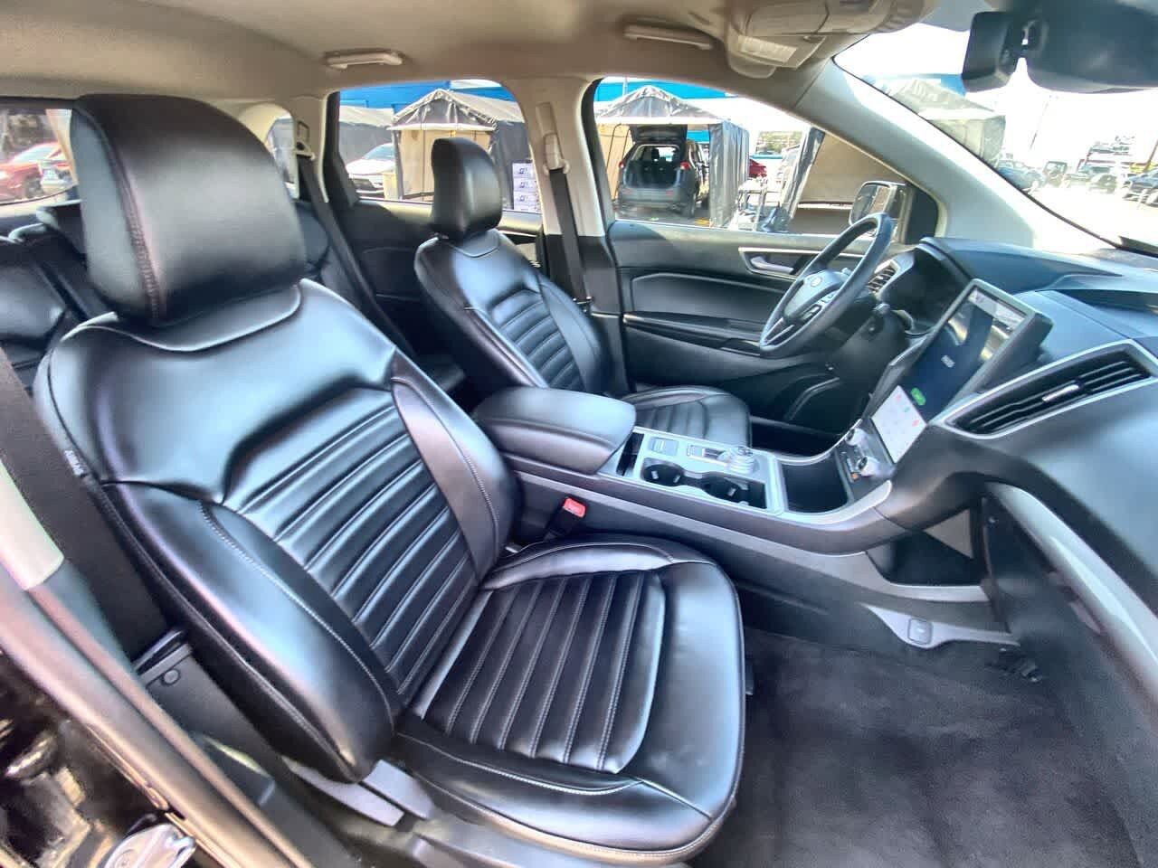 Used 2024 Ford Edge SEL AWD/4WD image 23