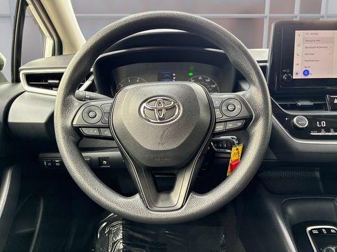 Used 2024 Toyota Corolla LE FWD image 25