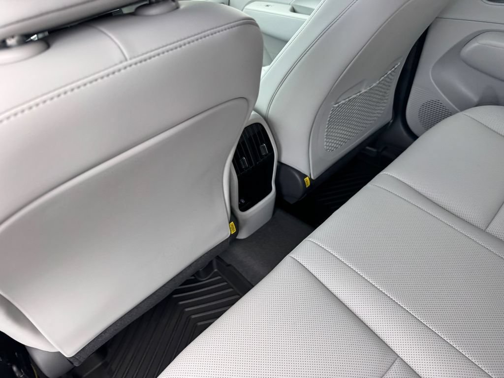 New 2027 Hyundai Kona Limited AWD/4WD image 16
