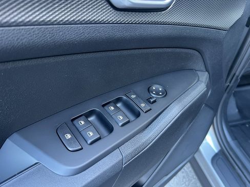New 2025 Kia Sportage LX image 17