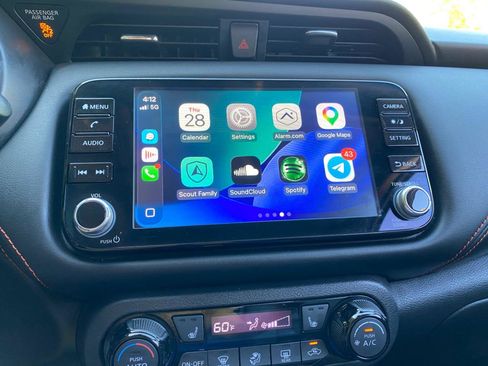 Used 2021 Nissan Kicks SR FWD image 67