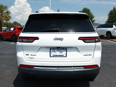 Used 2021 Jeep Grand Cherokee L Limited AWD/4WD image 7