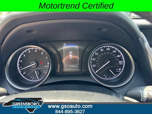 Used 2023 Toyota Camry SE FWD image 23