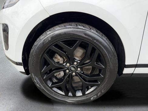 Used 2020 Land Rover Range Rover Evoque S image 18