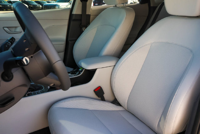New 2027 Hyundai Kona SEL Sport FWD image 10