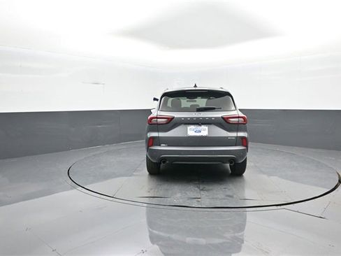 Certified 2023 Ford Escape ST-Line w/ Tech Pack #1 image 6