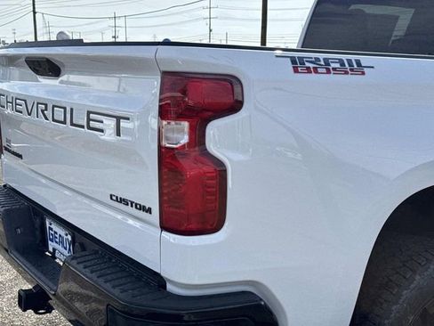 New 2026 Chevrolet Silverado 1500 Custom Trail Boss w/ Turbomax Blackout Package image 13