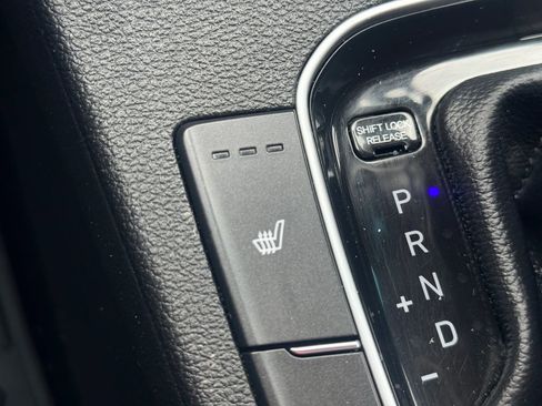 Used 2018 Hyundai Elantra GT w/ Style Package 02 image 30