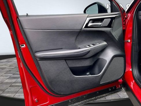 Used 2024 Mitsubishi Outlander SE Black Edition image 23