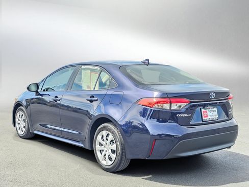 Used 2024 Toyota Corolla LE FWD image 3