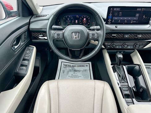 Used 2024 Honda Accord EX-L image 31