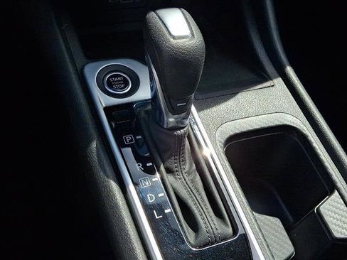 Certified 2023 Nissan Sentra SV FWD image 15