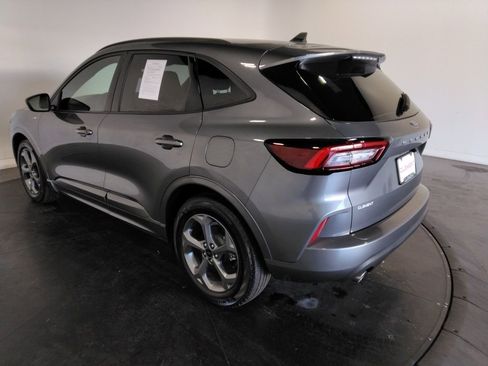 Used 2023 Ford Escape ST-Line image 8