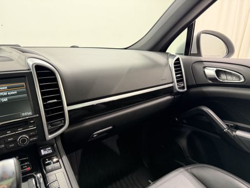 Used 2013 Porsche Cayenne AWD/4WD image 55