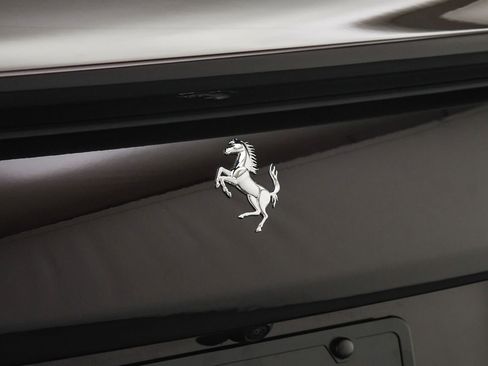 Used 2024 Ferrari Roma Spider image 24