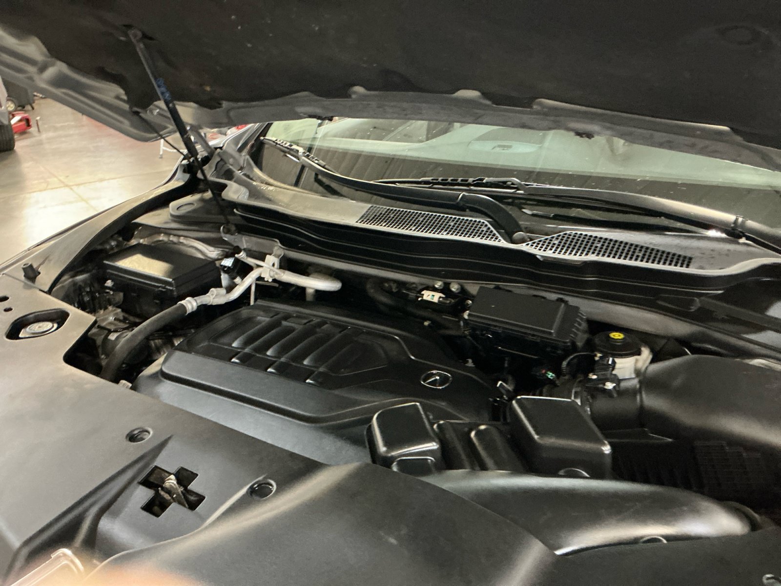 Used 2020 Acura MDX SH-AWD image 22