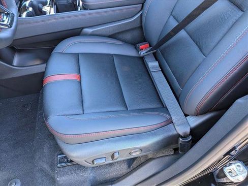 New 2026 Chevrolet Traverse RS image 4