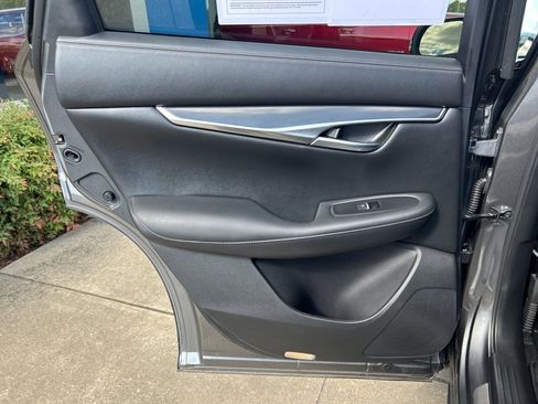 Used 2024 INFINITI QX50 Sport image 11