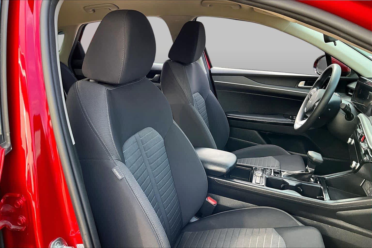 Certified 2025 Kia K5 LXS FWD image 16