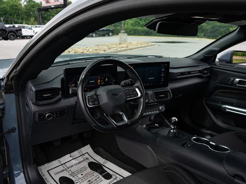 Used 2024 Ford Mustang GT RWD image 12