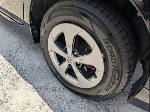 Used 2012 Toyota Prius Two FWD image 20