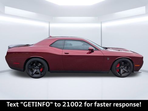 Used 2018 Dodge Challenger SRT Hellcat image 38