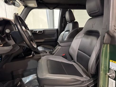 Used 2023 Ford Bronco Black Diamond AWD/4WD image 11