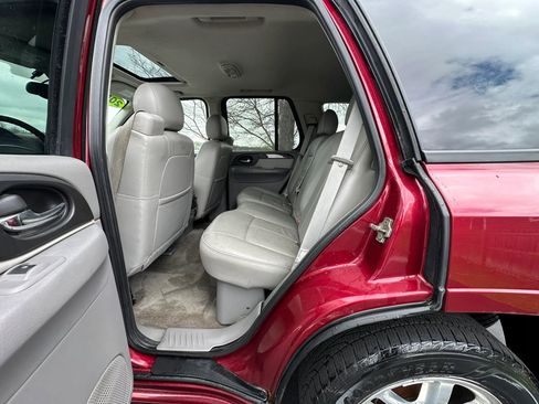 Used 2008 GMC Envoy Denali w/ Sun And 6-Disc Cd Package AWD/4WD image 10