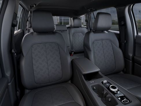 New 2026 Jeep Cherokee Overland w/ Trailer Tow Group image 19