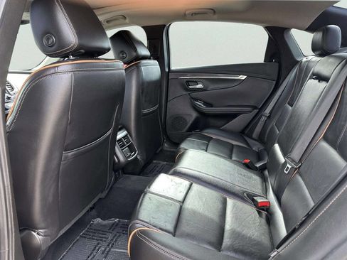 Used 2018 Chevrolet Impala Premier image 10