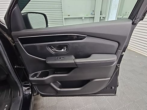 Used 2023 Honda Pilot Touring image 44