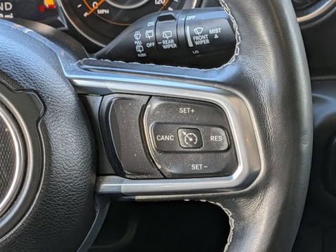 Certified 2021 Jeep Wrangler Unlimited Sahara AWD/4WD image 18