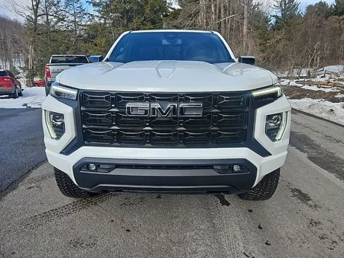 New 2026 GMC Canyon Elevation w/ Convenience Package image 8