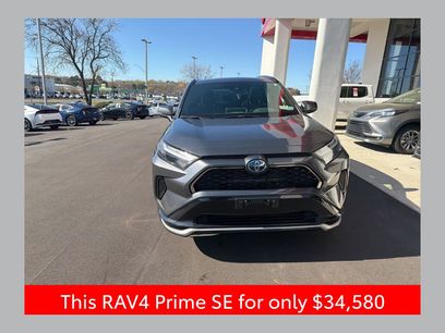 Used 2023 Toyota RAV4 SE w/ Weather & Moonroof Package