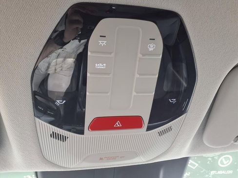 Certified 2025 Kia K4 LX image 24