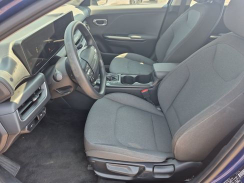 Used 2025 Kia K4 FWD image 17