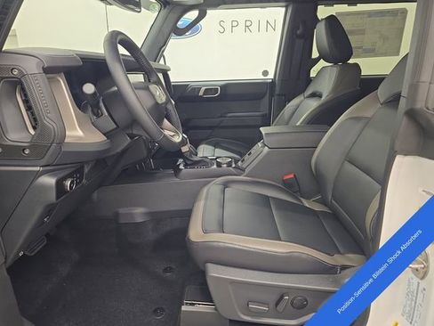 New 2026 Ford Bronco Outer Banks w/ Sasquatch Package AWD/4WD image 25