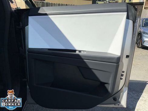 Used 2024 Tesla Cybertruck Cyberbeast image 60