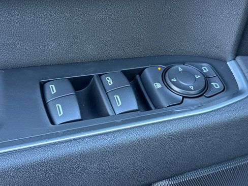 New 2026 GMC Sierra 1500 SLE RWD image 12